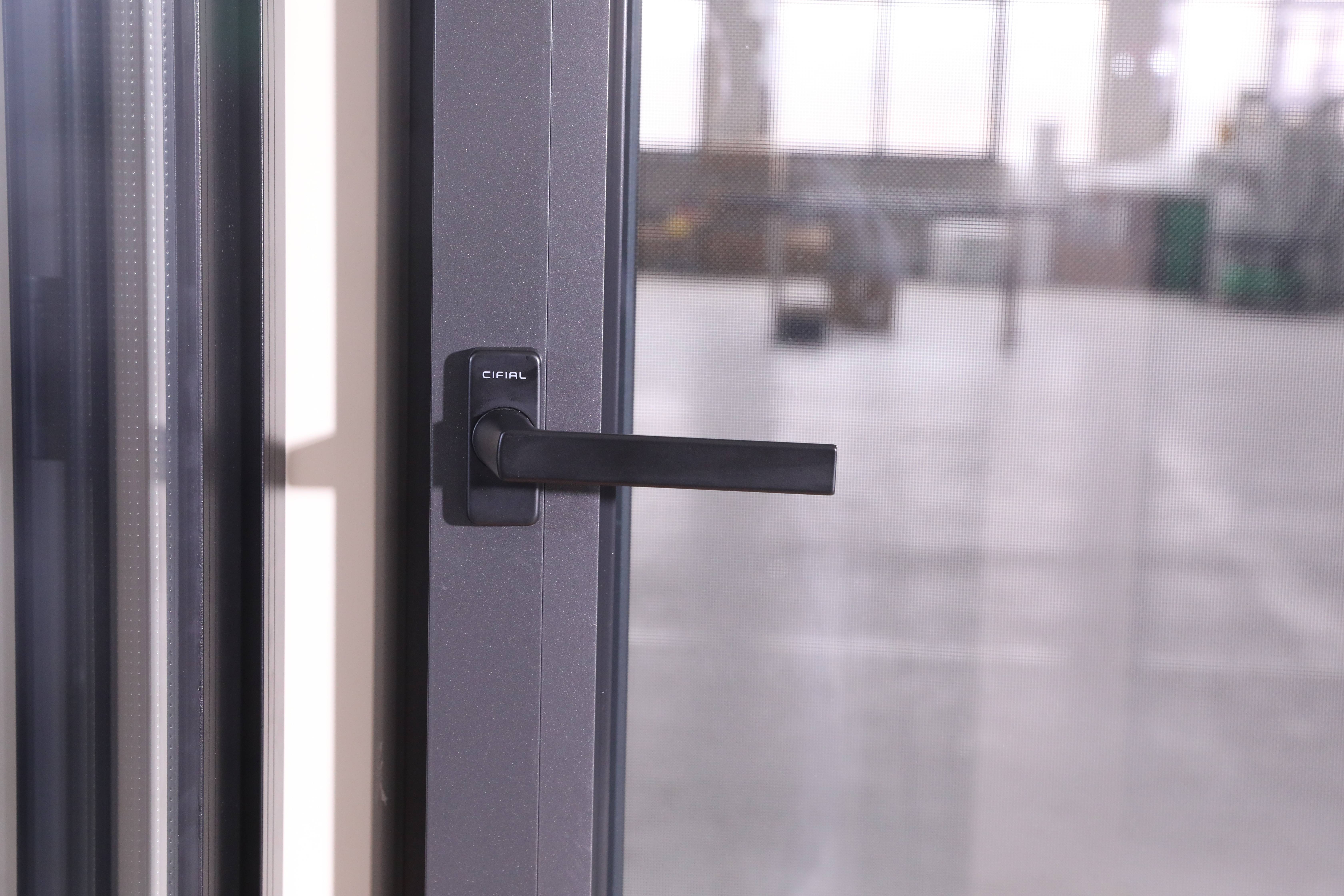 Sistema de Ventana Abatible RG65 - Imagen 1