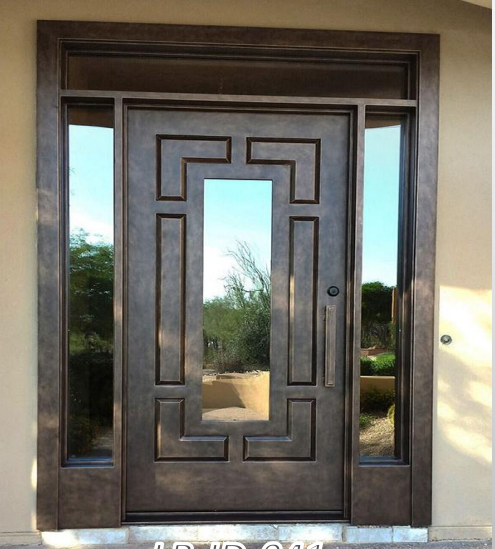 Puerta de hierro forjado