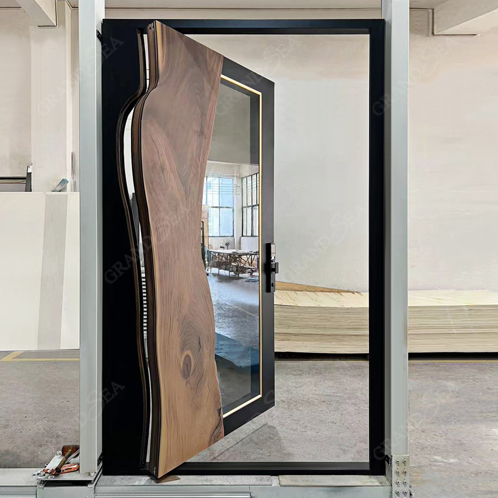 Galería de proyectos de puertas pivotantes