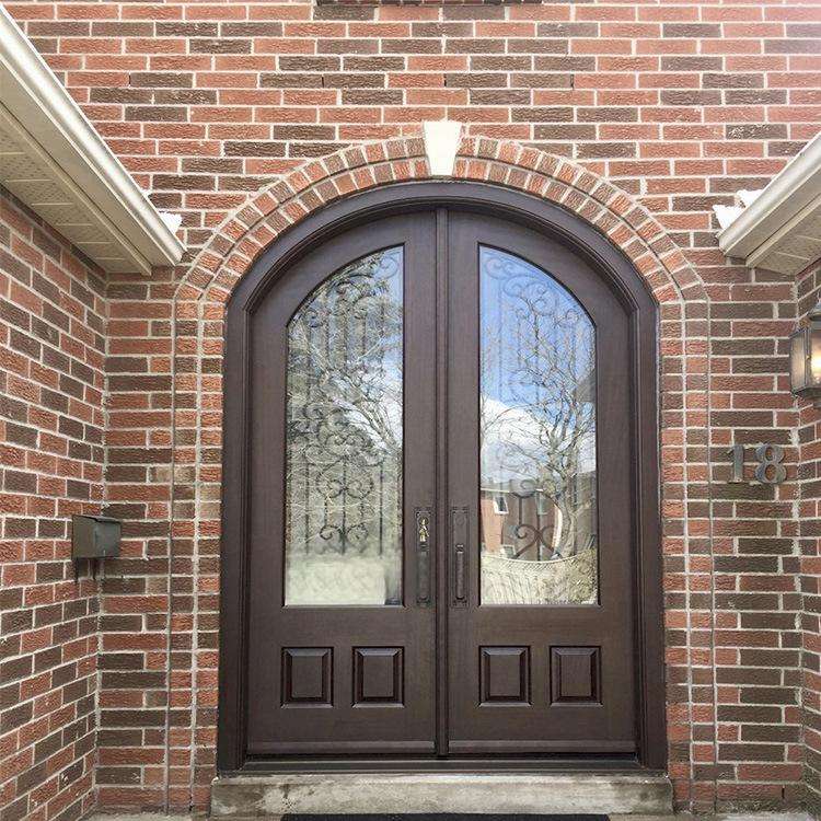 Puerta de Entrada de Madera de Lujo con Vidrio Esmerilado