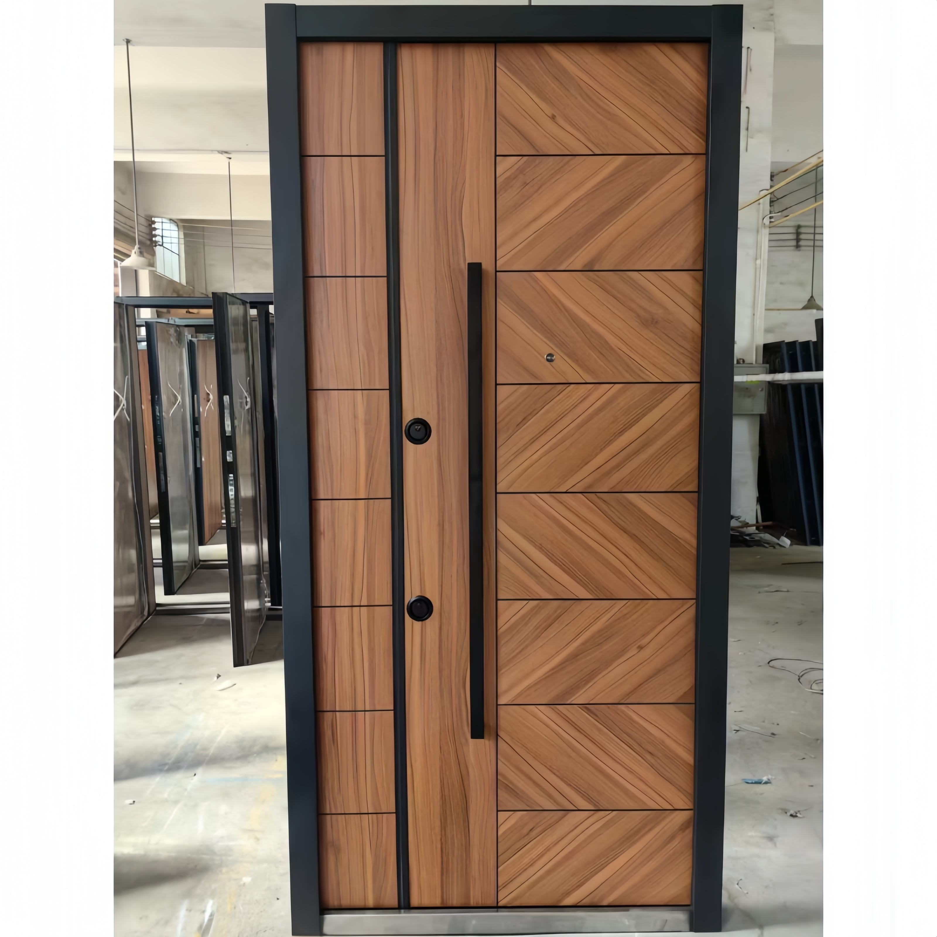 Puerta de entrada de seguridad moderna de acero con cerradura inteligente; resistente a robos; adecuada para apartamentos y villas.
