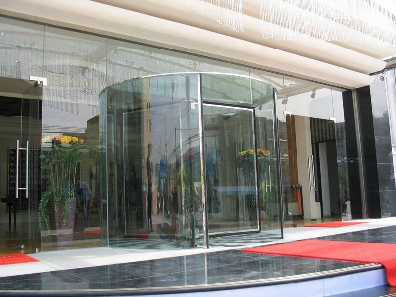 Nuevas puertas comerciales 2026, puerta giratoria automática de 3 hojas con cristal, puerta giratoria de cristal, fabricante de fábrica, precio más bajo.