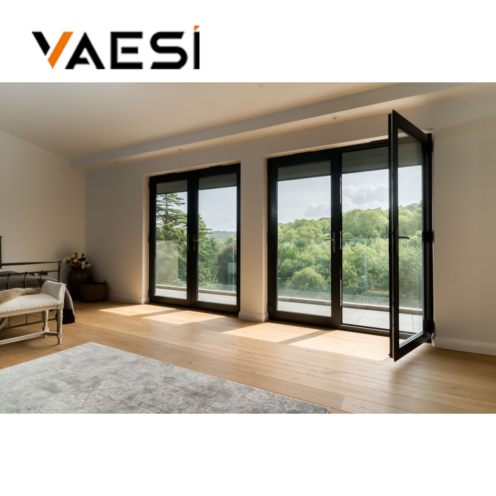 Puerta abatible de aleación de aluminio resistente a la corrosión con vidrio para uso comercial interior en almacenes y apartamentos.
