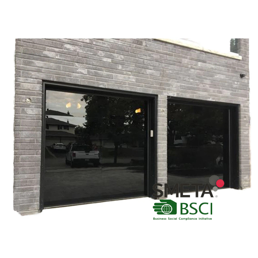 Puerta de garaje seccional Andexin sin marco, de cristal transparente con paneles templados, ideal para entradas de villas, tiendas y talleres.