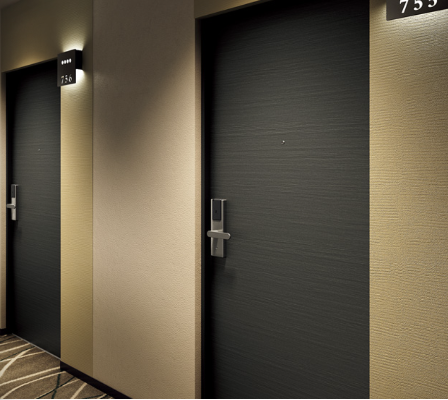 Puerta moderna de acero con clasificación de resistencia al fuego UL Listed 1-3 horas para habitaciones de hotel. Puertas ignífugas para proyectos de apartamentos hoteleros.